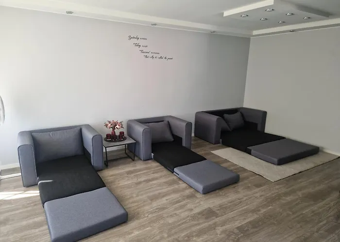 Modernt Gaesthus Pa 90 M2 Foer Upp Till 8 Personer