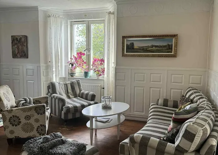 Beautiful 5 Bedroom House